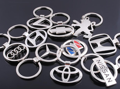 供應電鍍鏤空車標 鑰匙扣 常用汽車用品 圖 天下汽配網(wǎng)