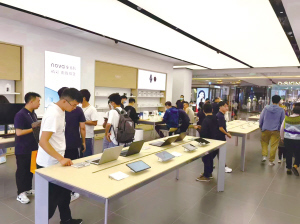 高考畢業(yè)生買買買 帶熱電子產(chǎn)品