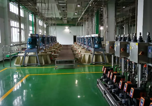 清遠(yuǎn)英德一企業(yè)打造全球領(lǐng)先新材料制造運(yùn)營(yíng)商_清遠(yuǎn)頻道_新浪廣東_新浪網(wǎng)