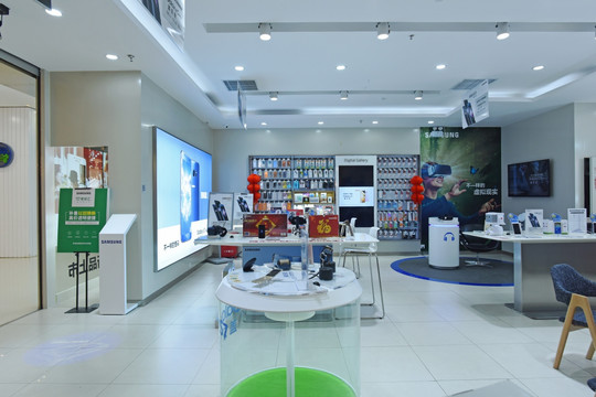 數(shù)碼電子產(chǎn)品店