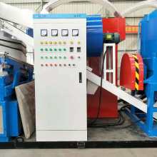  深圳勝東達電子廠 主營 電線 工藝品 電子