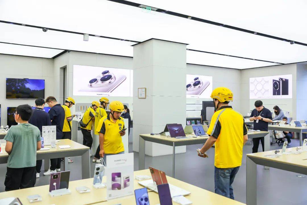 從“坐等客來(lái)”到“主動(dòng)觸達(dá)”,商家在閃購(gòu)找到增長(zhǎng)錨點(diǎn)